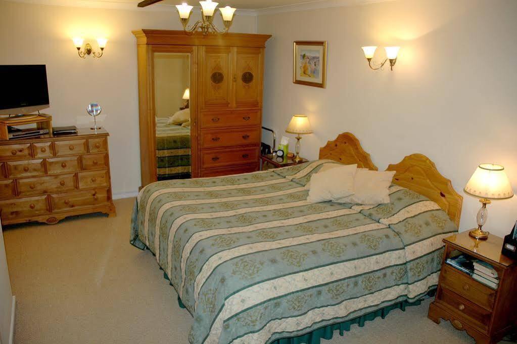 Coach House Cottage Bournemouth Eksteriør billede
